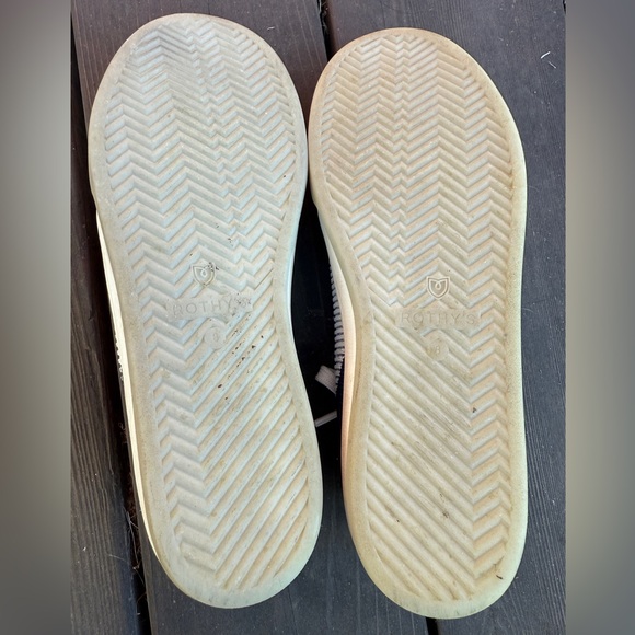 Rothy’s lace-up sneakers, great condition! - Picture 6 of 6